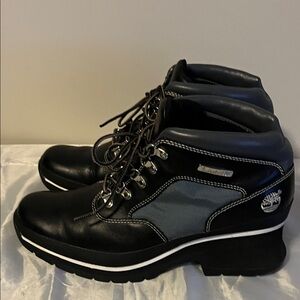 Timberland Men's Black and Blue Boots